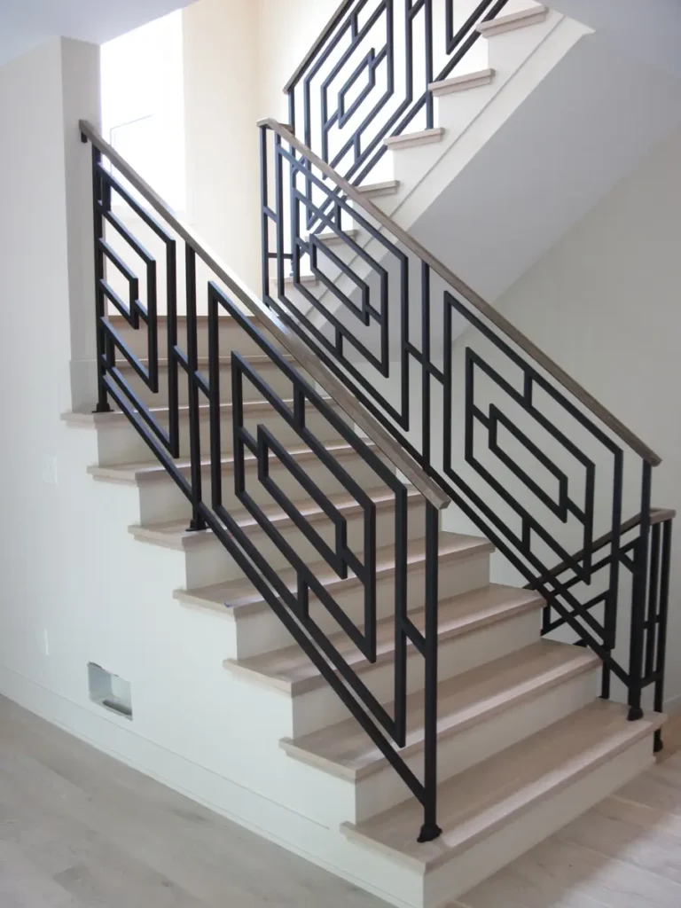 Pasang Railing Tangga Besi Tangerang