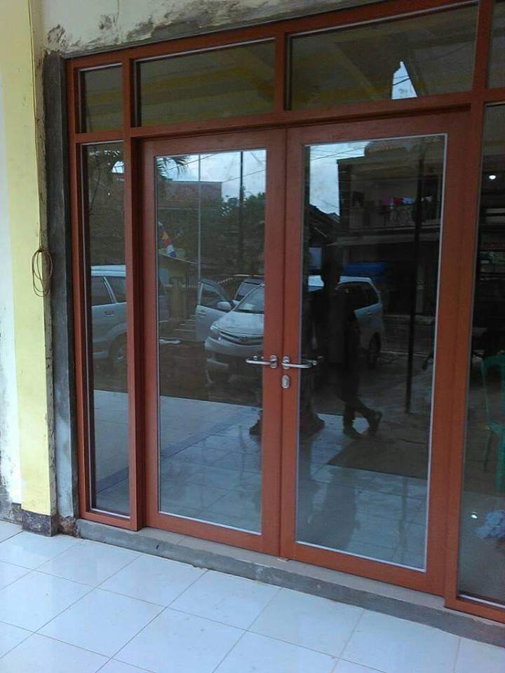 Pasang Pintu Aluminium Terdekat Ciracas Jakarta Timur